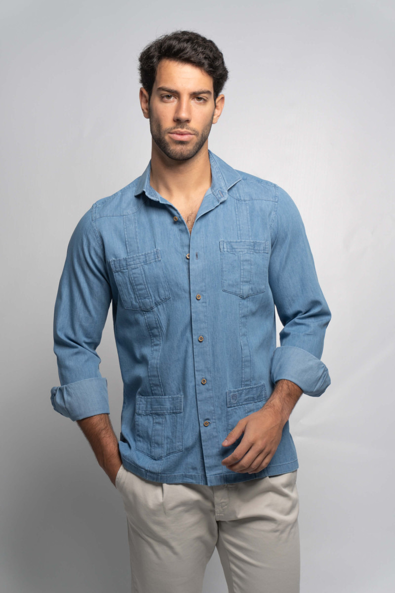 GUAYABERA AZUL JEANS