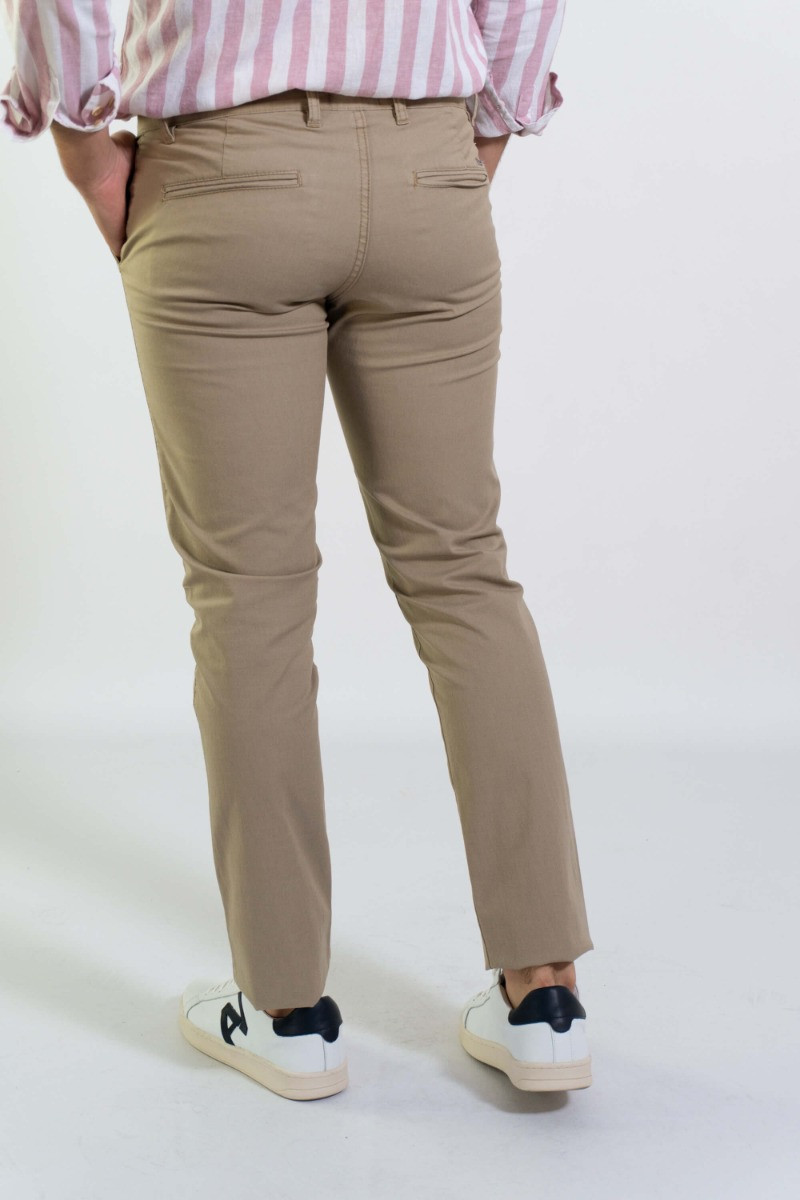 CHINO SKINNY ESTRUCTURA BEIG